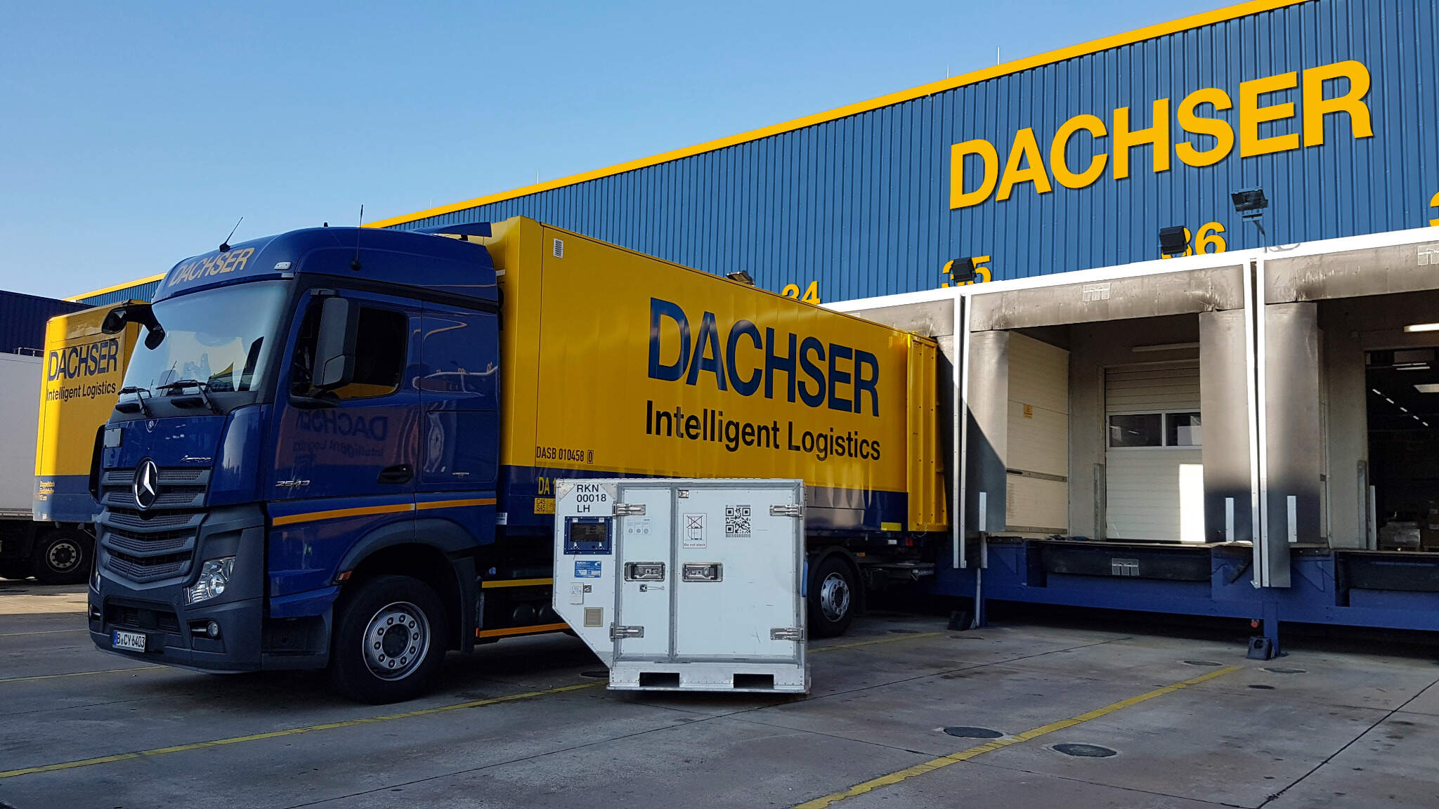 
DACHSER Air & Sea Logistics certified for pharmaceutical shipments on three continents