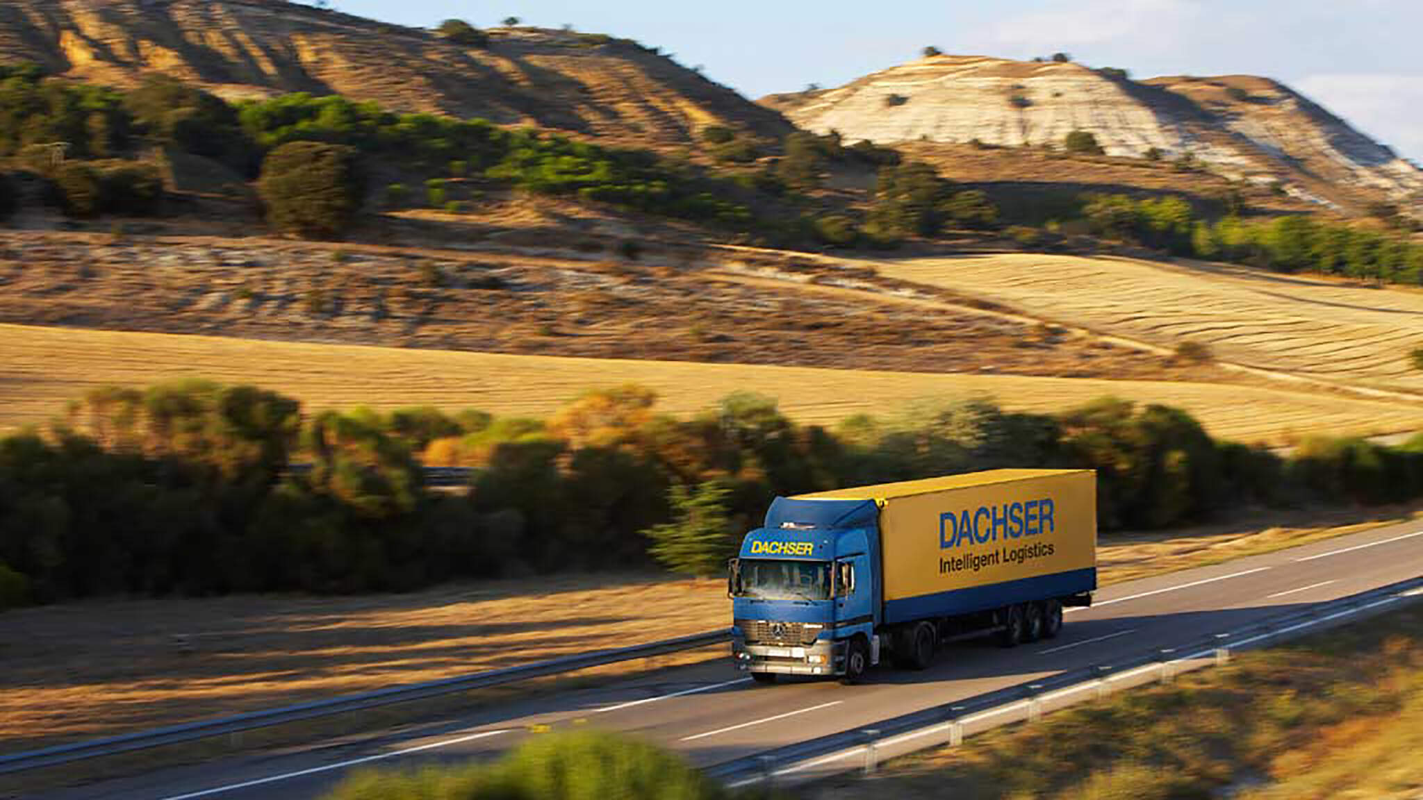Dachser has long-established weekly services to and from Tunisia and Morocco with its own offices and warehouses.